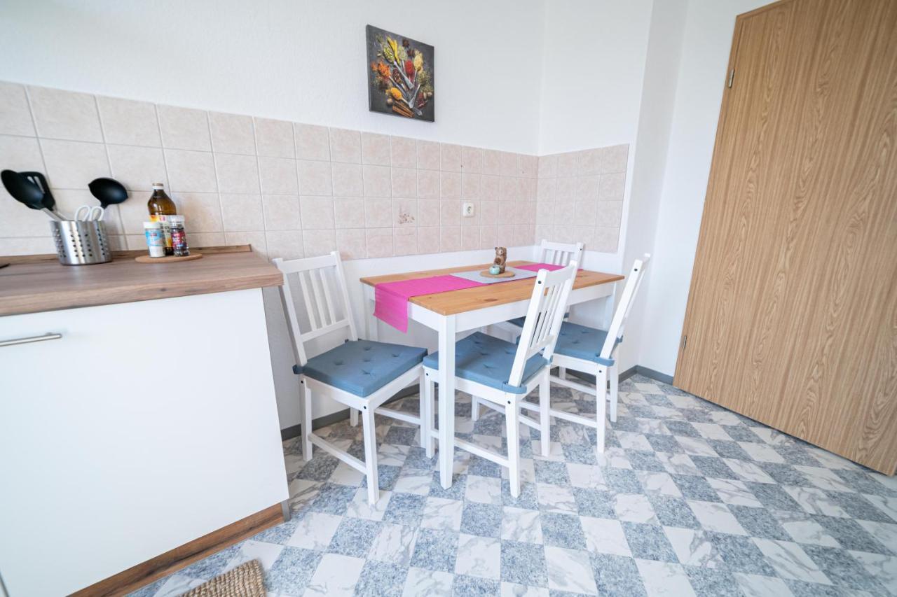 Fullhouse - Zwickau - R85 Apartments - Parking - 3 Beds - Nespresso Екстериор снимка