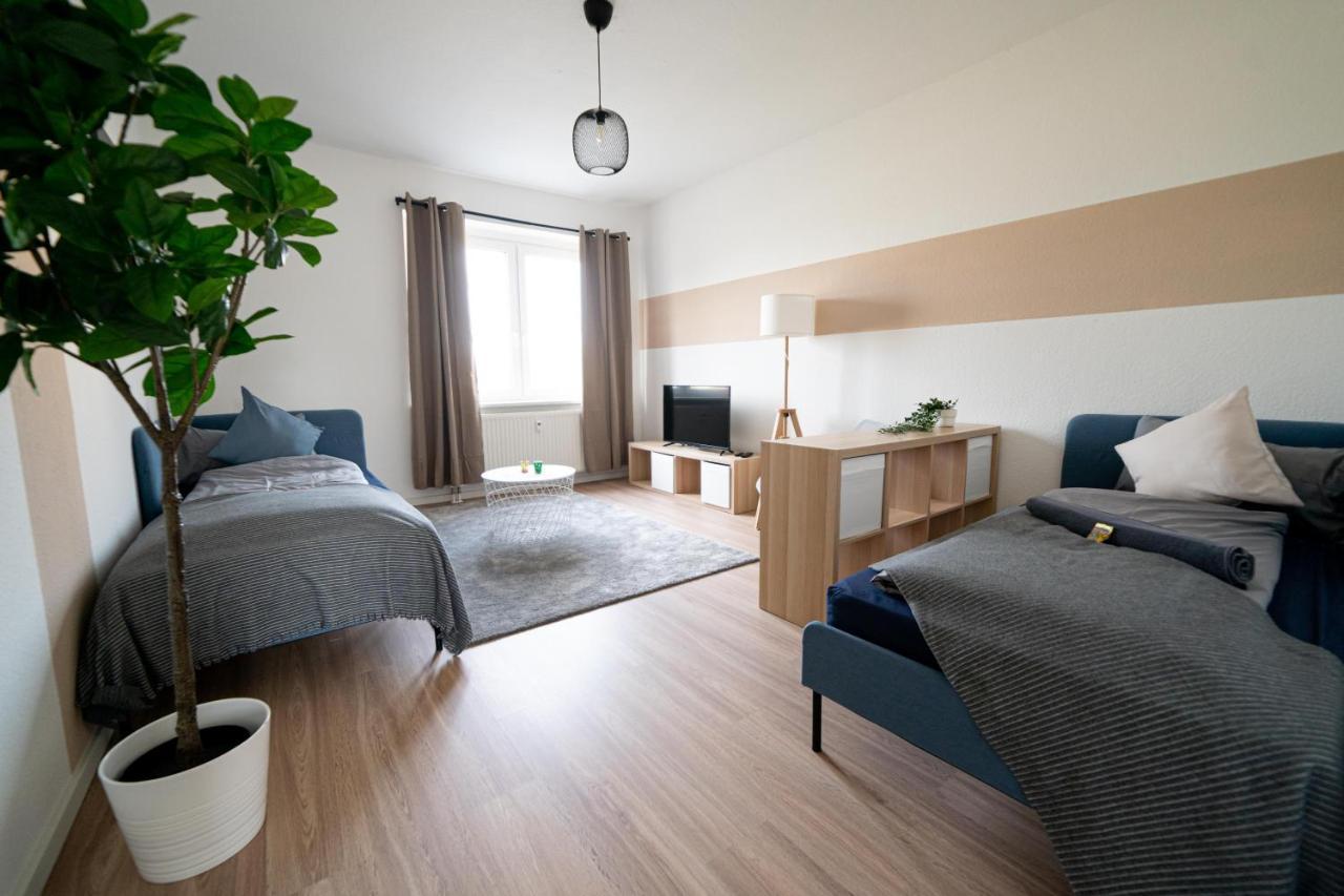 Fullhouse - Zwickau - R85 Apartments - Parking - 3 Beds - Nespresso Екстериор снимка